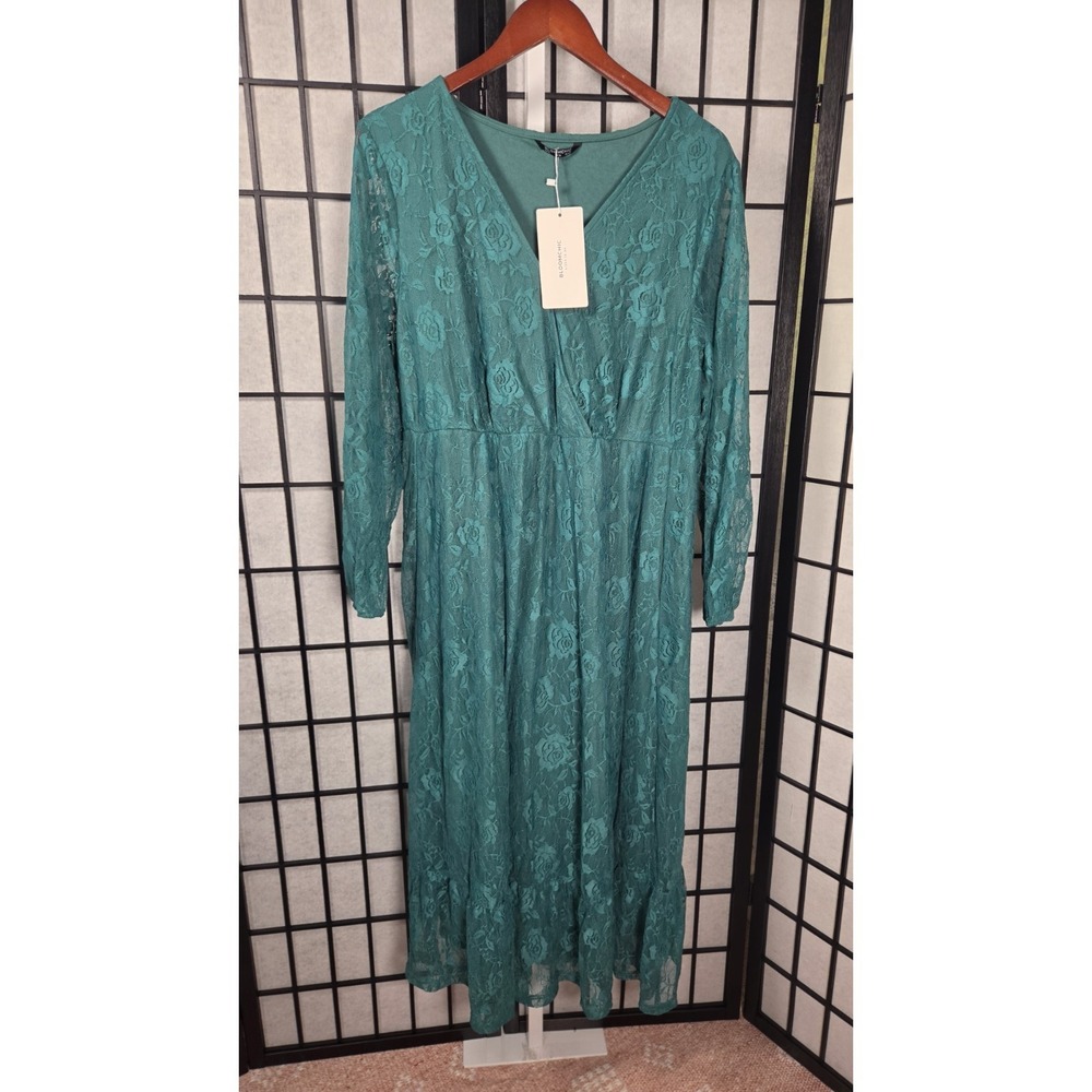 BloomChic Floral Lace Midi Dress Green Size 12
